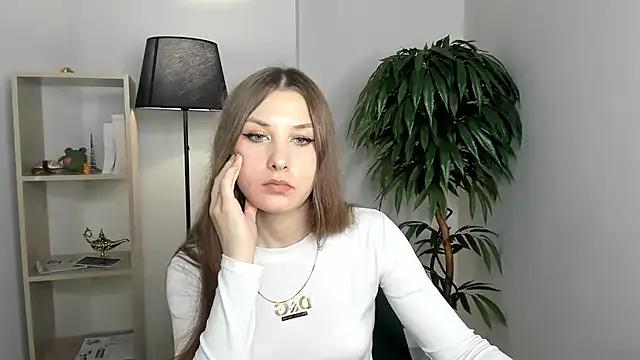 PerlaDoo from StripChat is Freechat
