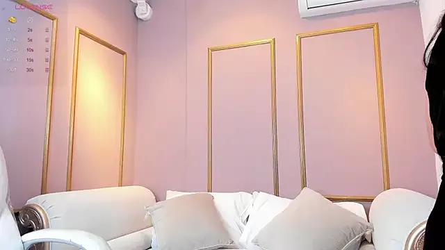 PerlaPreciosa from StripChat is Freechat