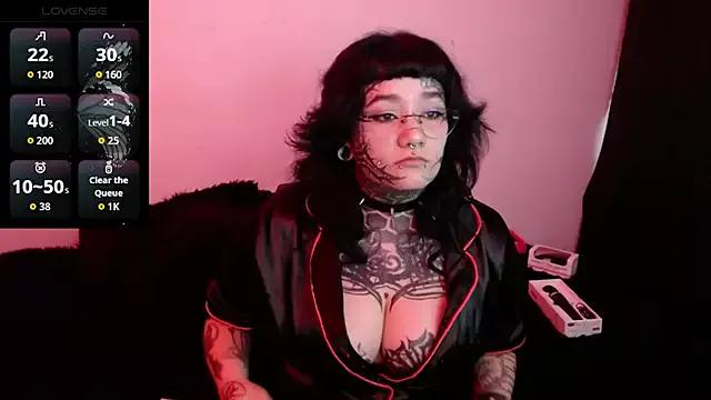 persefone_underworld from StripChat is Freechat