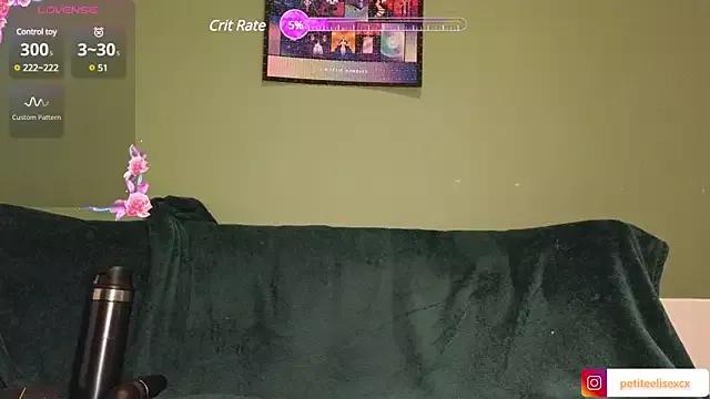 PetiteElise_xcx from StripChat is Freechat