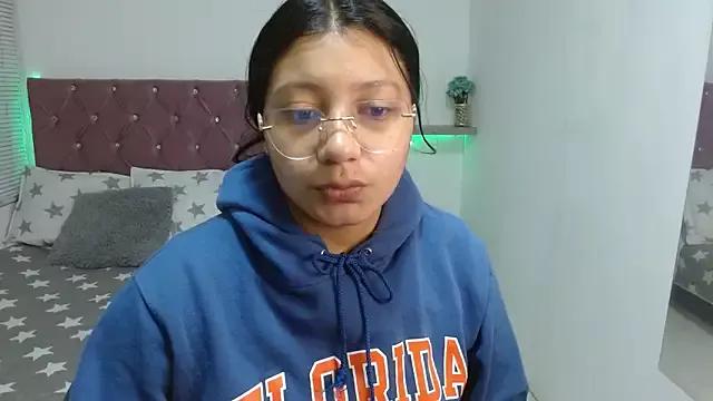 pixiefuckass from StripChat is Freechat