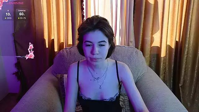 polly_a from StripChat is Freechat