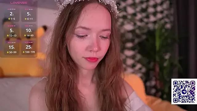 Polly_Mers from StripChat is Freechat