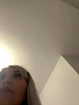 Princess-Jasmine07 from StripChat is Freechat