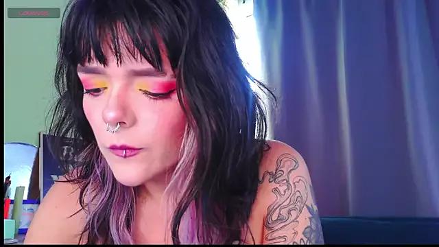purple_em69 from StripChat is Freechat