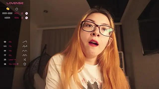 Pussy_Dream from StripChat is Freechat