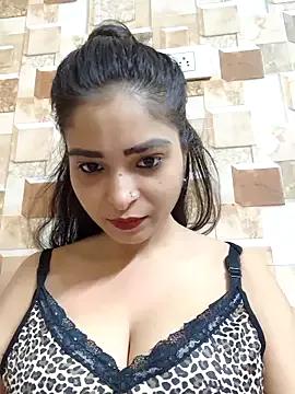 QUEEN-ADITI from StripChat is Freechat