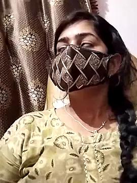 Photos of Queen467 from StripChat is Freechat