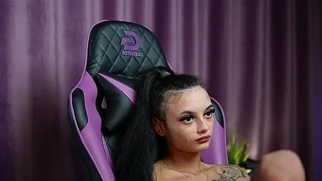 RachelRave from StripChat is Freechat