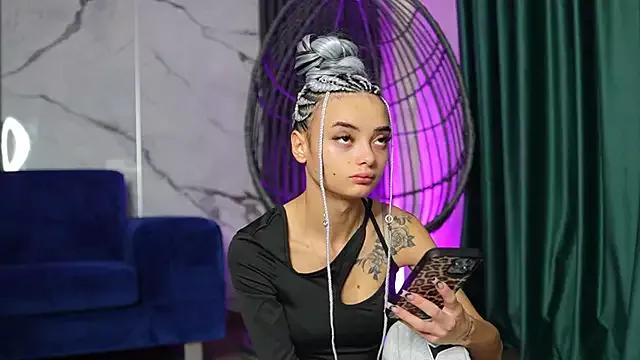 Mad beauty - checkout our excited streamers as they tease to their beloved melodies and slowly squirt for enjoyment to appease your wildest wishes.