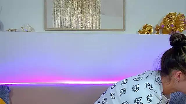 Mad beauty - checkout our excited streamers as they tease to their beloved melodies and slowly squirt for enjoyment to appease your wildest wishes.