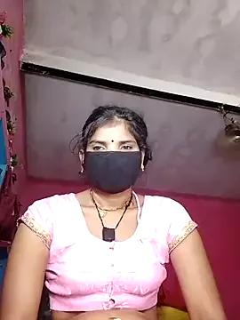 Rashili_jaan from StripChat is Freechat