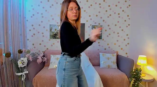Mad beauty - checkout our excited streamers as they tease to their beloved melodies and slowly squirt for enjoyment to appease your wildest wishes.