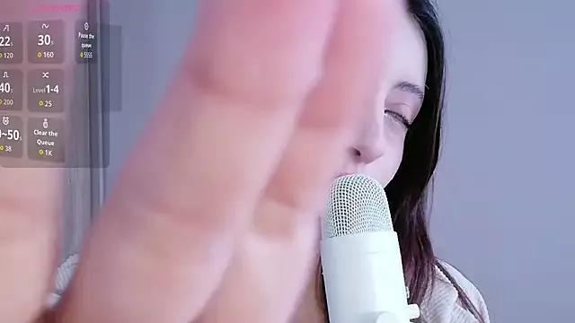 Rebbecawhite_ASMR from StripChat is Freechat