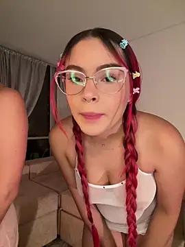 Mad beauty - checkout our excited streamers as they tease to their beloved melodies and slowly squirt for enjoyment to appease your wildest wishes.