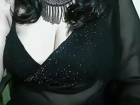 rehana_housewife from StripChat is Freechat