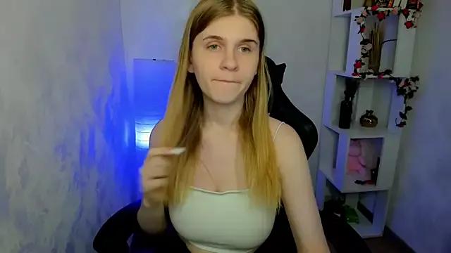 Remilia_gin from StripChat is Freechat
