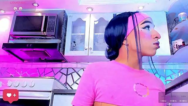 Mad beauty - checkout our excited streamers as they tease to their beloved melodies and slowly squirt for enjoyment to appease your wildest wishes.