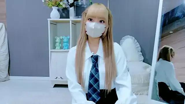 Rinka_Icup_xx model from StripChat