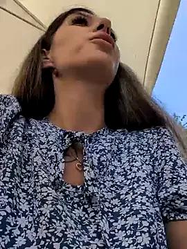 riskyperfect02 from StripChat is Freechat