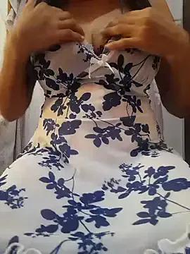 RoseLiveSL from StripChat is Freechat