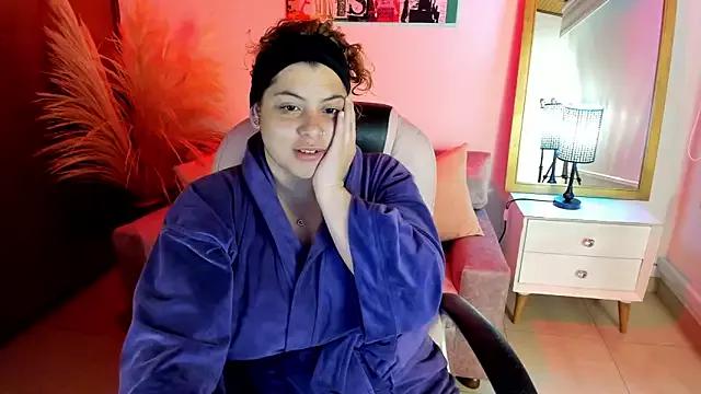 Rosse_Dijon from StripChat is Freechat