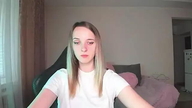 RouseReed from StripChat is Freechat
