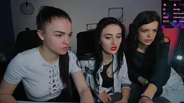 Mad beauty - checkout our excited streamers as they tease to their beloved melodies and slowly squirt for enjoyment to appease your wildest wishes.