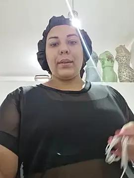 RuivaGiMisteriosa from StripChat is Freechat