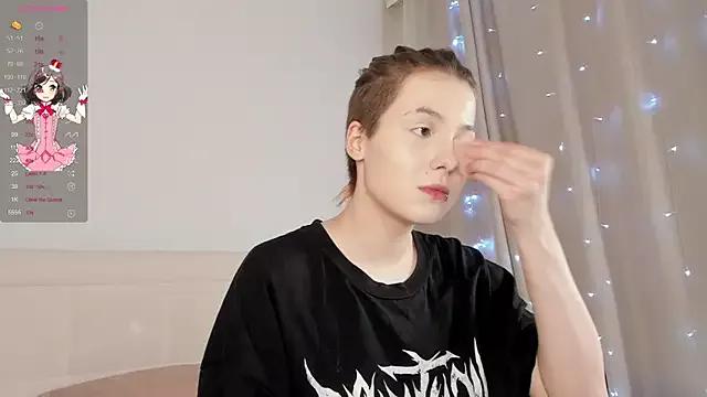 RuntyStrip from StripChat is Freechat