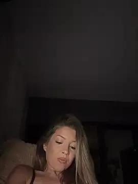 Photos of S0nyaD from StripChat is Freechat