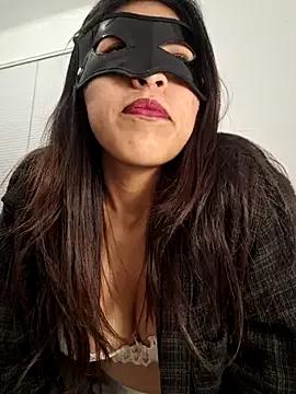 salomeencuatro from StripChat is Freechat