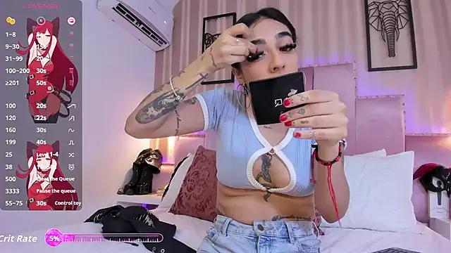 Mad beauty - checkout our excited streamers as they tease to their beloved melodies and slowly squirt for enjoyment to appease your wildest wishes.