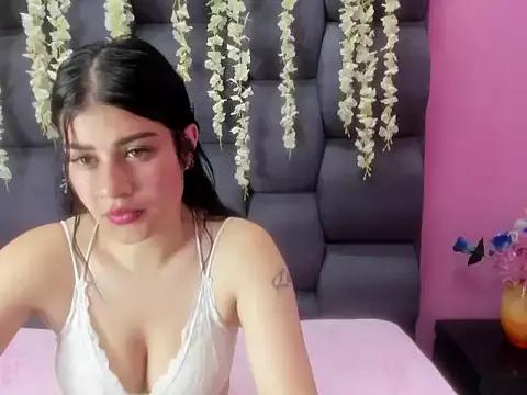 SamarhaMiller_ from StripChat is Freechat