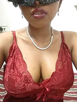 sandy_naughty from StripChat is Freechat