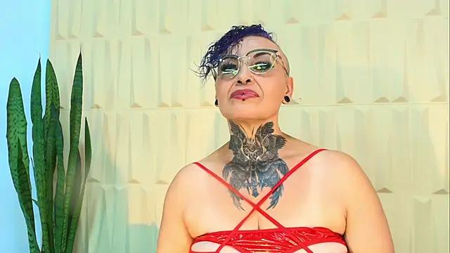 Mad beauty - checkout our excited streamers as they tease to their beloved melodies and slowly squirt for enjoyment to appease your wildest wishes.
