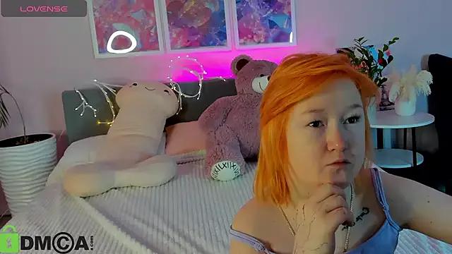 Mad beauty - checkout our excited streamers as they tease to their beloved melodies and slowly squirt for enjoyment to appease your wildest wishes.