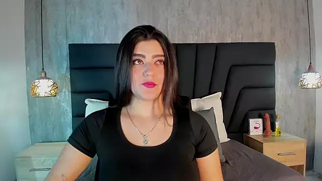 SARA_STONE17 from StripChat is Freechat