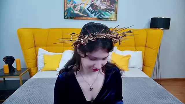 SaraDenar from StripChat is Freechat