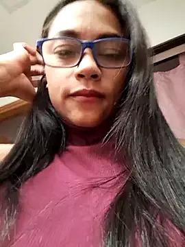 sarah_garcia_ from StripChat is Freechat