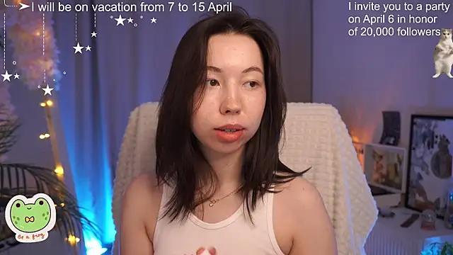 Mad beauty - checkout our excited streamers as they tease to their beloved melodies and slowly squirt for enjoyment to appease your wildest wishes.