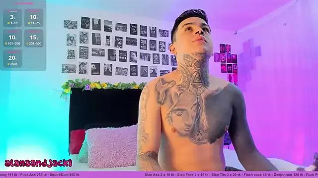 Sarahandzack from StripChat is Freechat