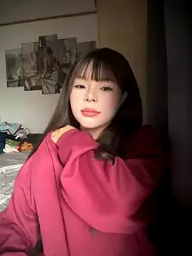 SarahBeii from StripChat is Freechat