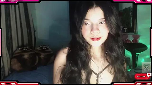 Mad beauty - checkout our excited streamers as they tease to their beloved melodies and slowly squirt for enjoyment to appease your wildest wishes.