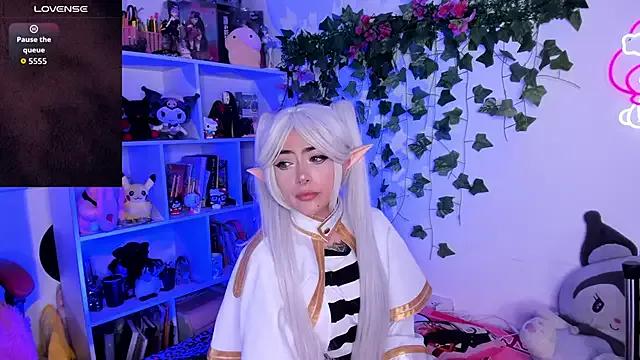 Mad beauty - checkout our excited streamers as they tease to their beloved melodies and slowly squirt for enjoyment to appease your wildest wishes.