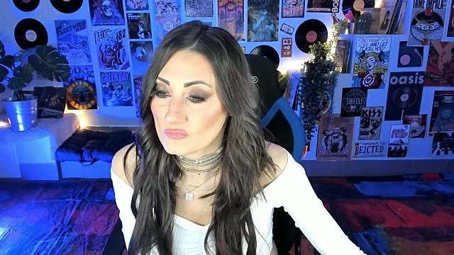 SarahSill from StripChat