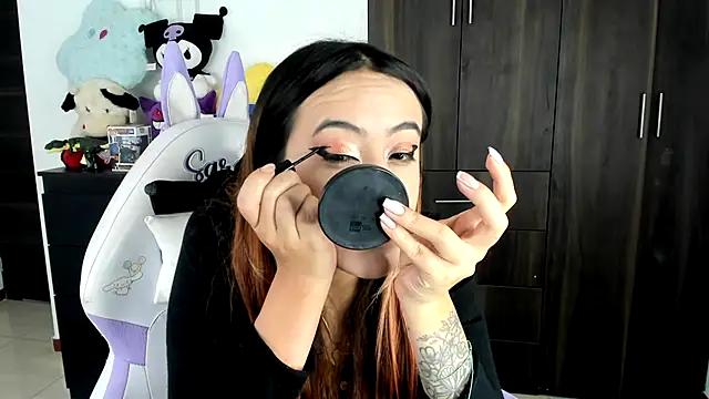 Mad beauty - checkout our excited streamers as they tease to their beloved melodies and slowly squirt for enjoyment to appease your wildest wishes.