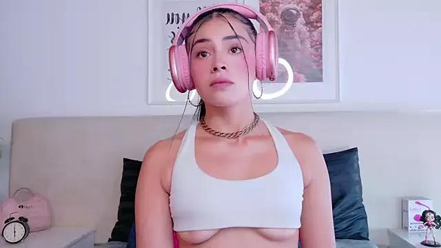 Mad beauty - checkout our excited streamers as they tease to their beloved melodies and slowly squirt for enjoyment to appease your wildest wishes.