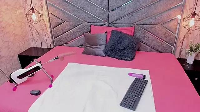 Mad beauty - checkout our excited streamers as they tease to their beloved melodies and slowly squirt for enjoyment to appease your wildest wishes.