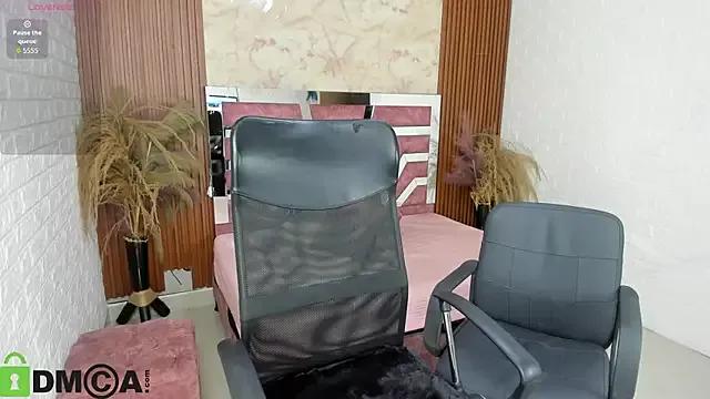 Sasha_Davila from StripChat is Freechat